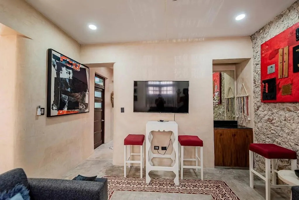 Casa Del Perro Verde Unbeatable Location Villa Merida Mexico
